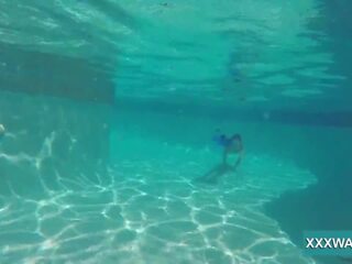 Terrific bruneta streetwalker cukrík swims podvodné, x menovitý film 32