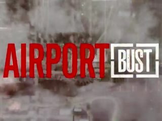 Airportbust - customs 役員 blackmails タトゥー ティーン