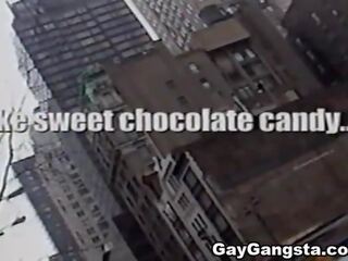 Gay Gangster do a deepthroat blowjob and extraordinary handjob